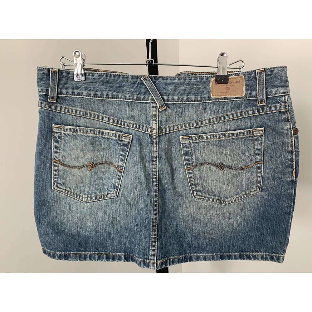 BKE Denim Vogue Mini Skirt Womens 31 Medium Wash Blue Cotton